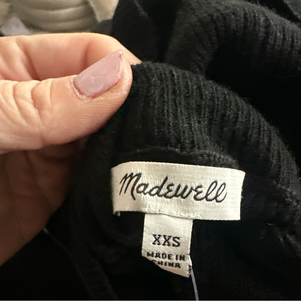 NWT Madewell Women’s True Black Shirred Balloon-Sleeve Turtleneck Sweater Sz XXS - Picture 6 of 8